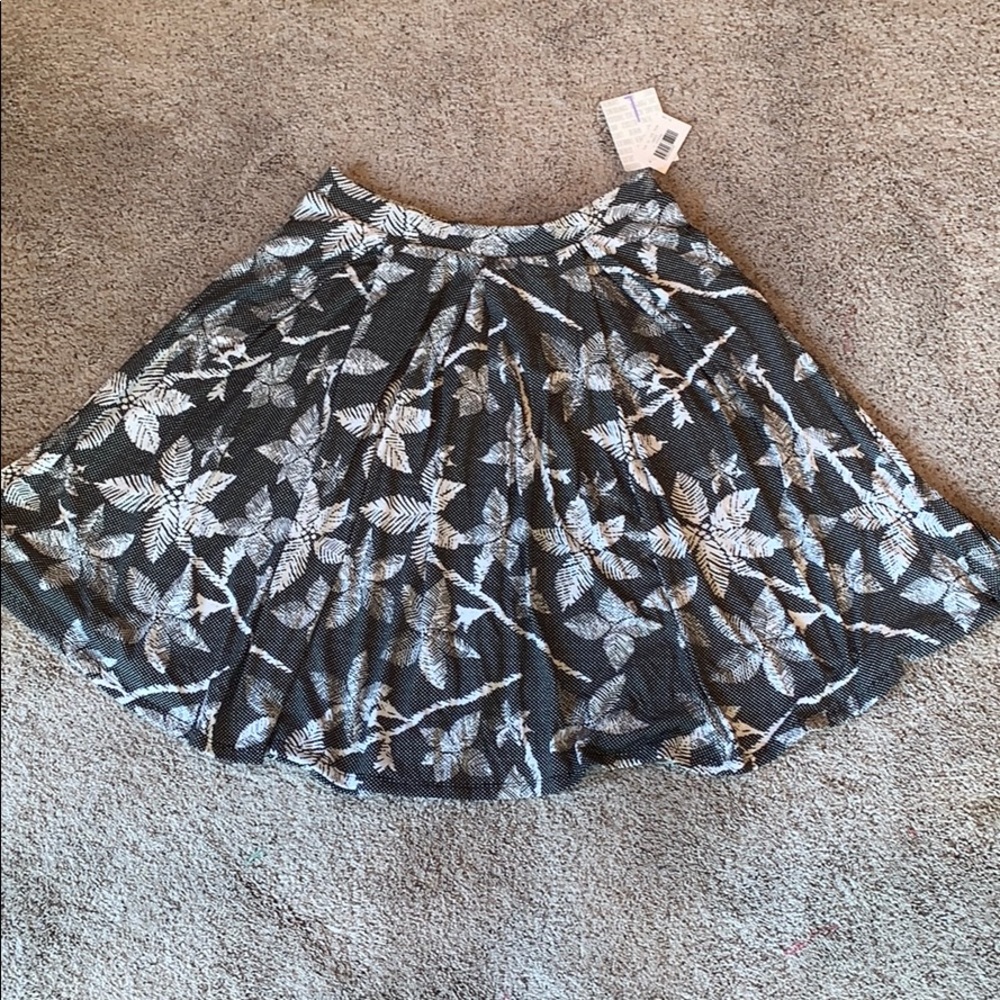 NWT Lularoe Madison Skirt